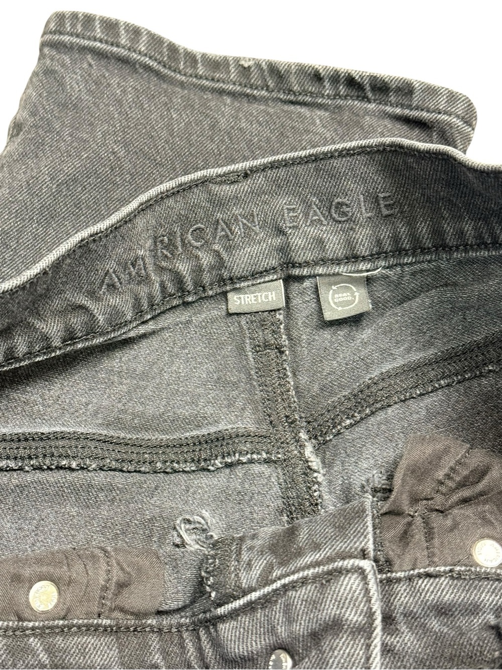 American Eagle Super High Rise Ankle Straight Jeans Black Wash Size 6 Short - Picture 5 of 11